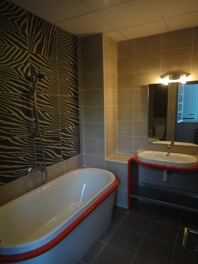 L'Hotel Du Bastier Ginasservis Zewnętrze zdjęcie